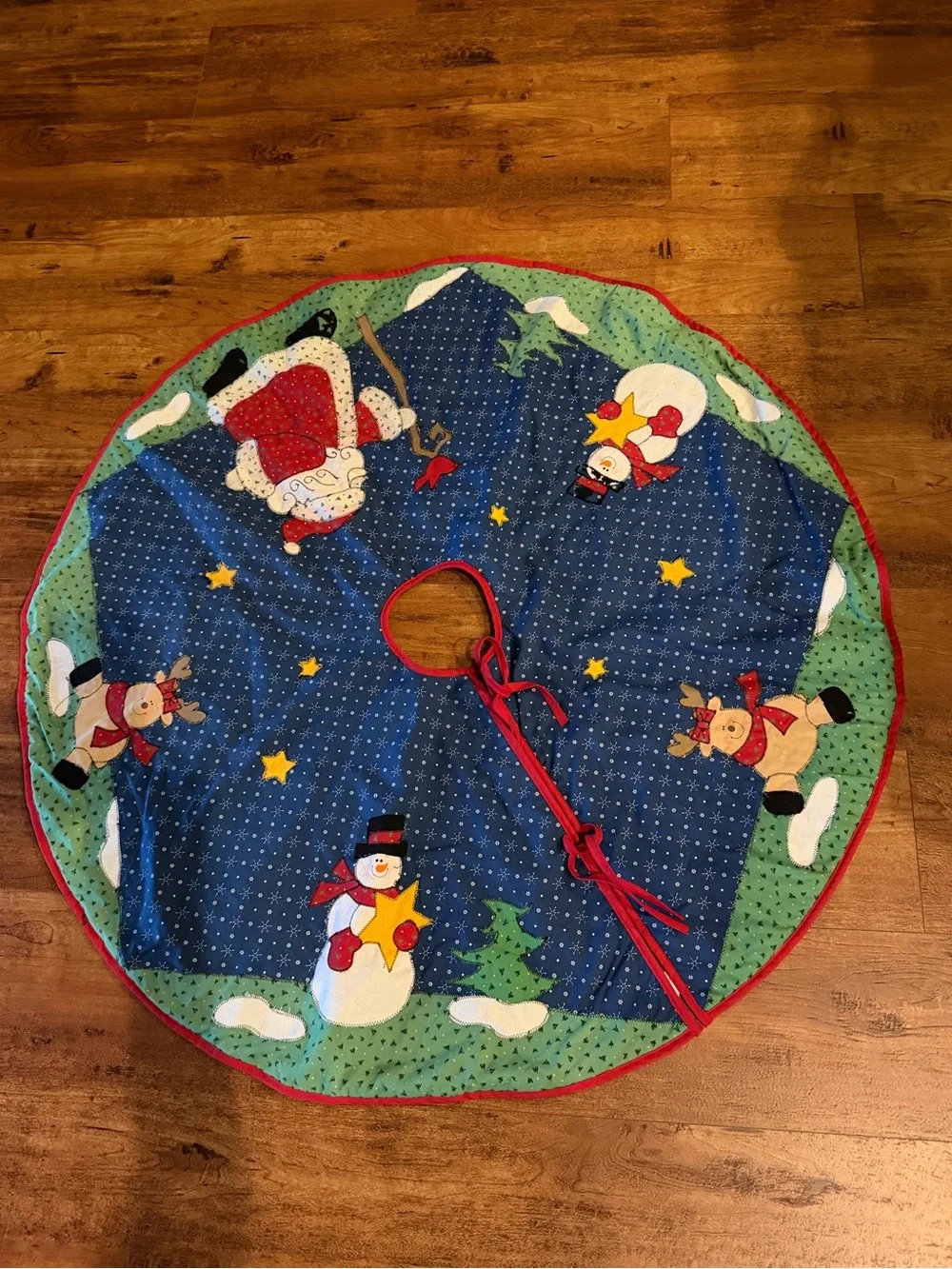 Vintage Farmhouse Snowman Santa Tree Skirt Holiday Christmas Quilted